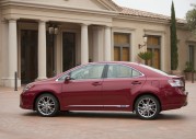 Lexus HS 250h